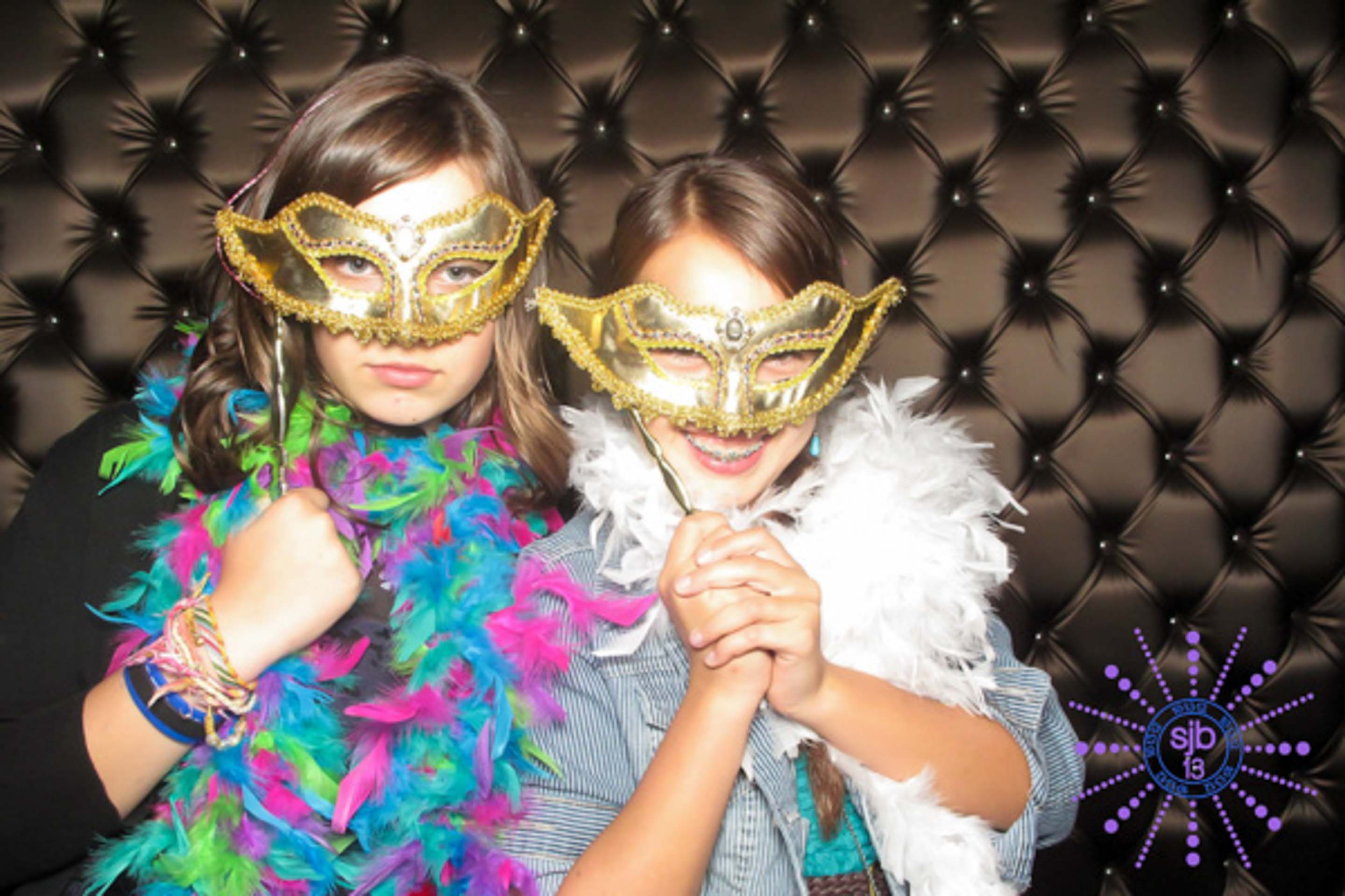 Mitzvah Youbooth - 5th Avenue Digital
